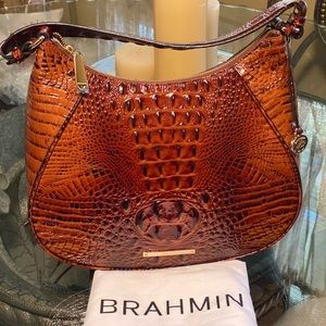 ‼️Sold on different site ‼️Brahmin Amira Pecan